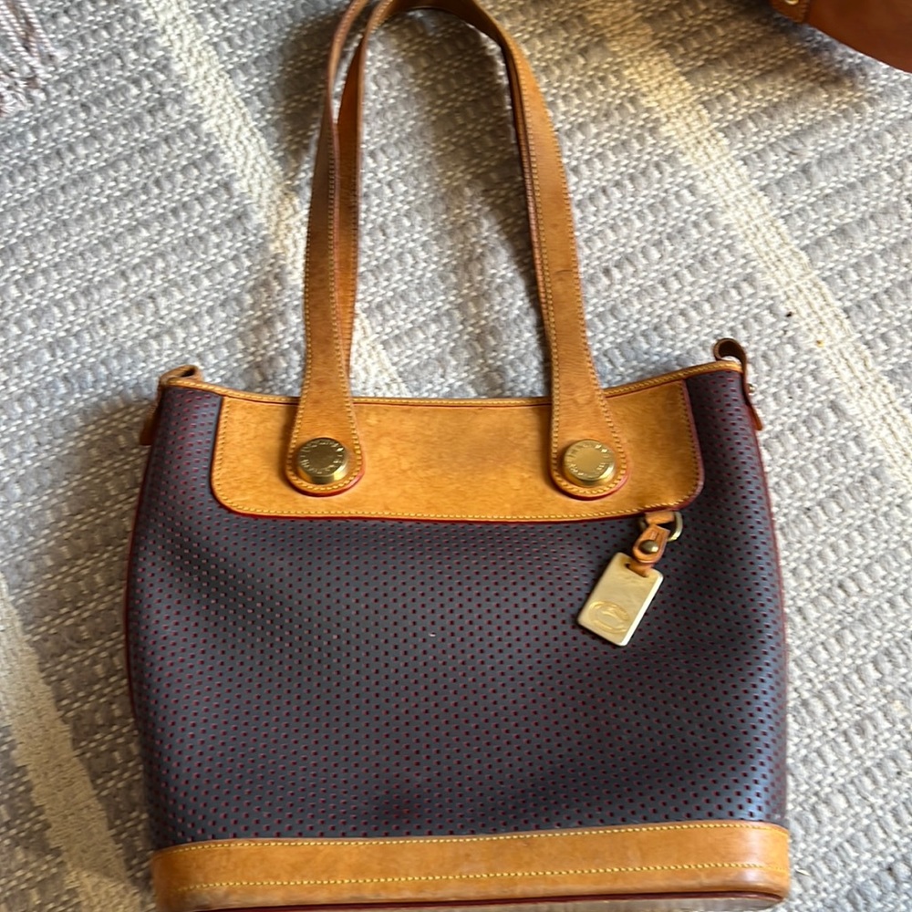 Vintage dooney and bourke handbag